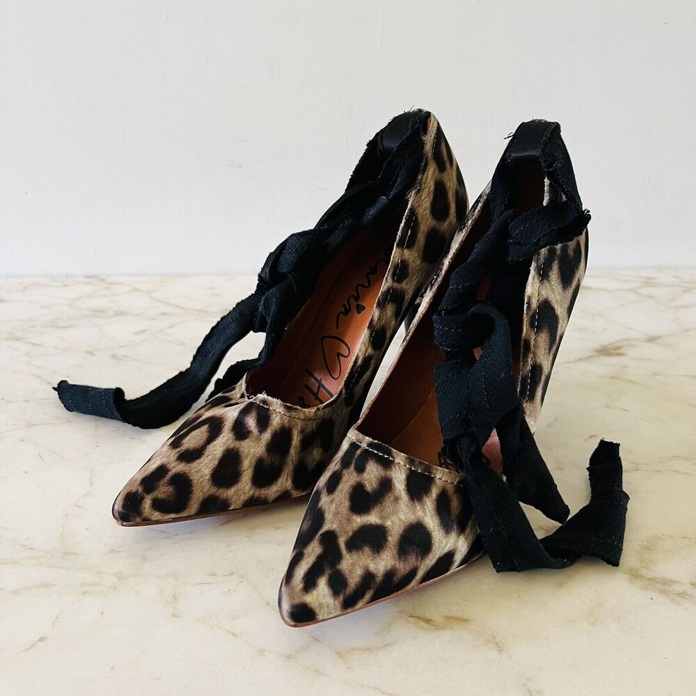2010 LANVIN x H&M Leopard Print Ribbon Rhinestone Heeled Pumps - EUR 37  / US 6